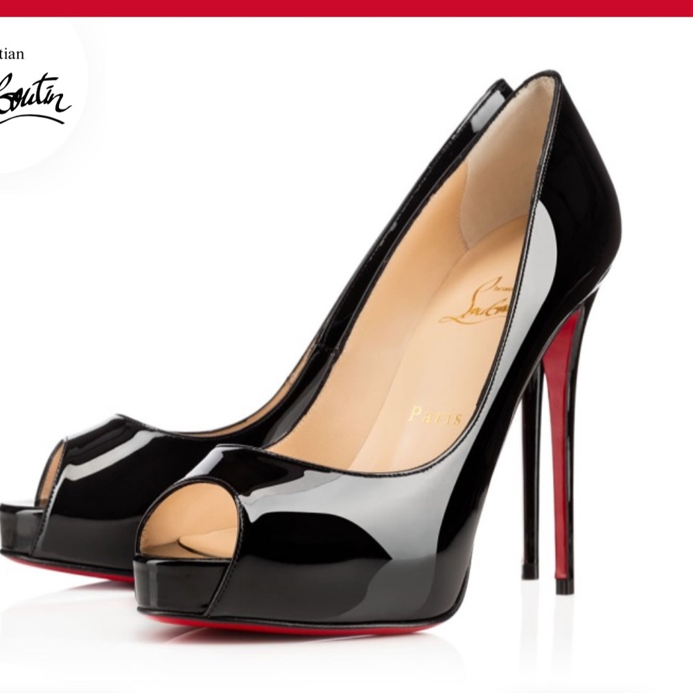 Christian Louboutin
Very Privé 120 Peep-Toe Patent Leather Pumps Size 7